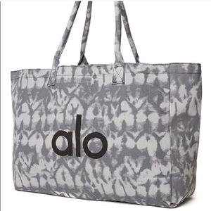 Gray ALO Yoga Oversized Shopper Tote
